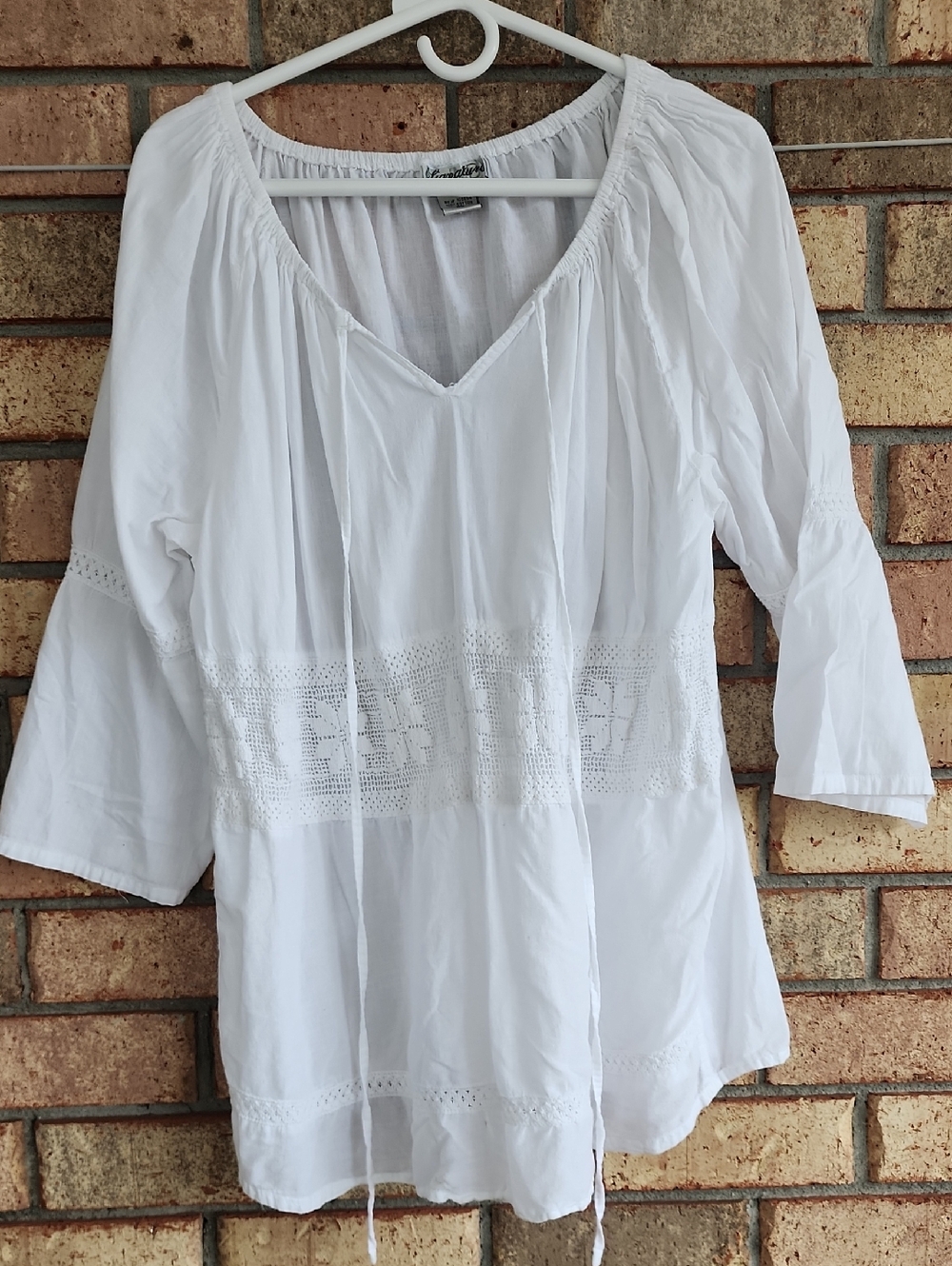 Signature Size 2X White Women's Tunic Top with Crochet Waist